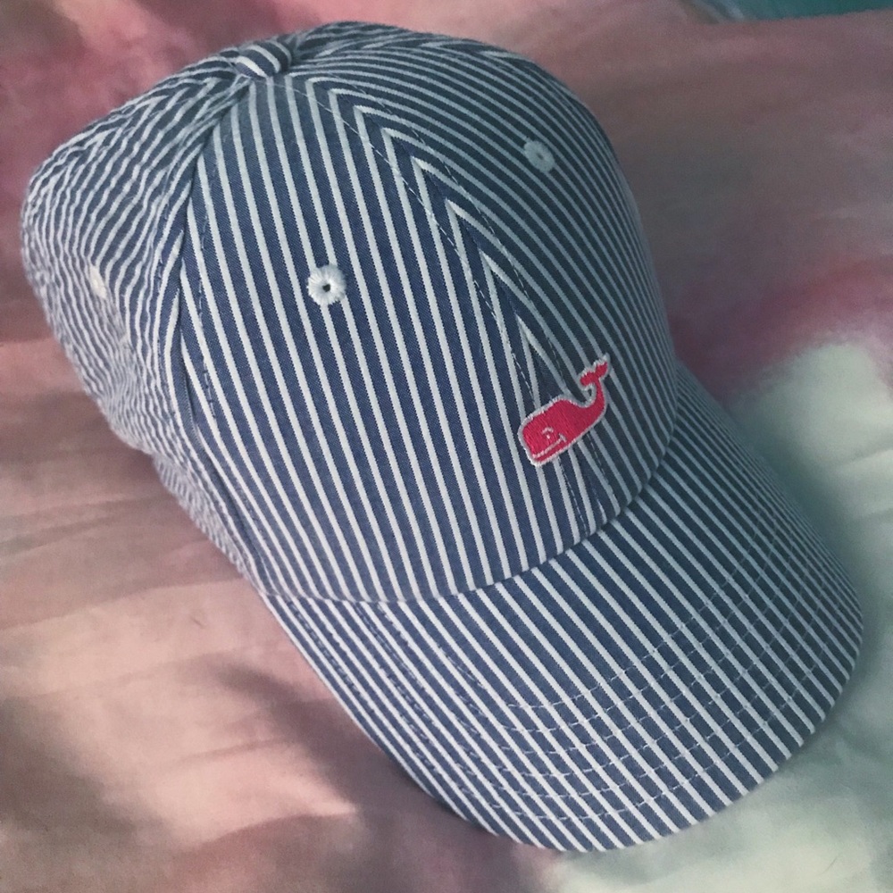 Vineyard Vines baseball hat!! (never worn)